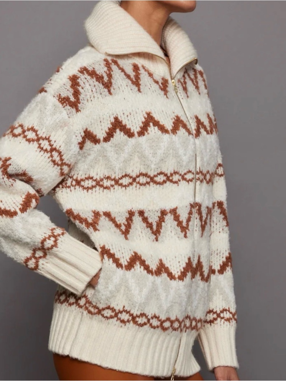 Varley Cream and Chestnut Zip-Front Cowl Sweater